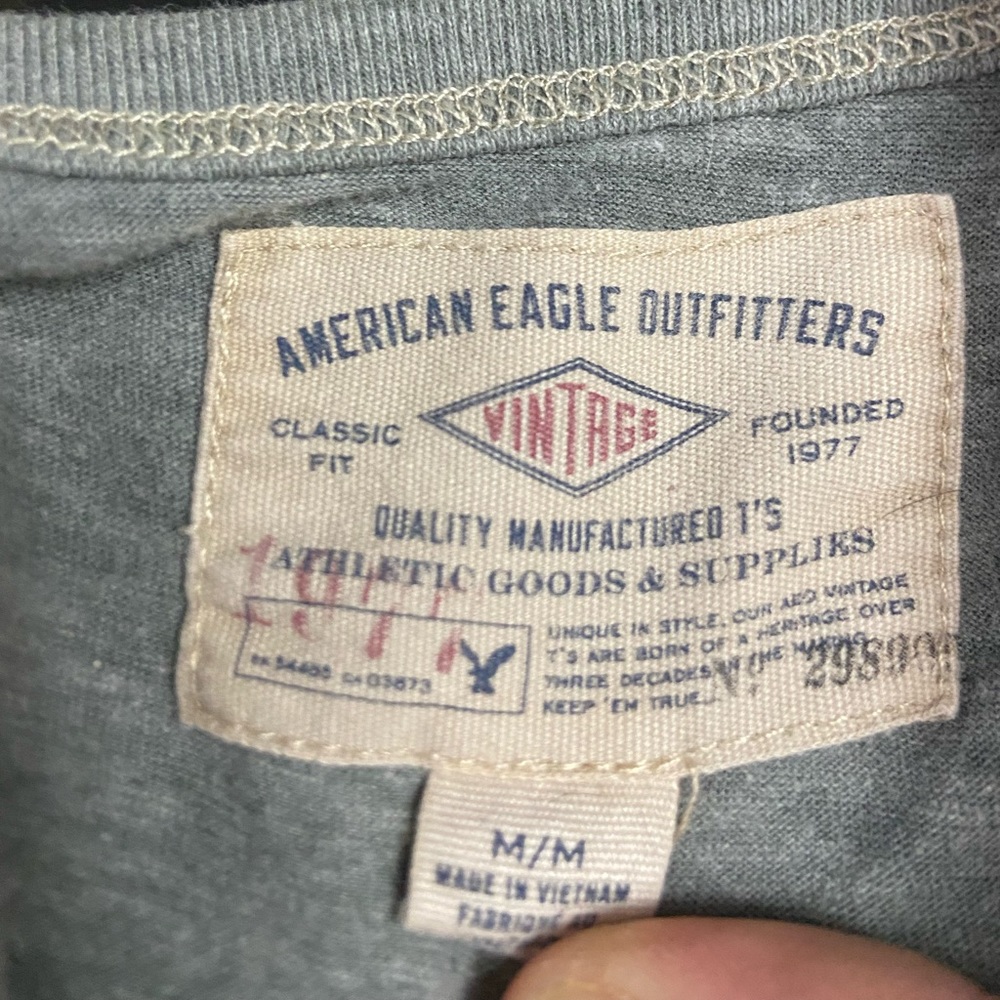T-shirt, Orange-American Eagle-Medium - Picture 2 of 2